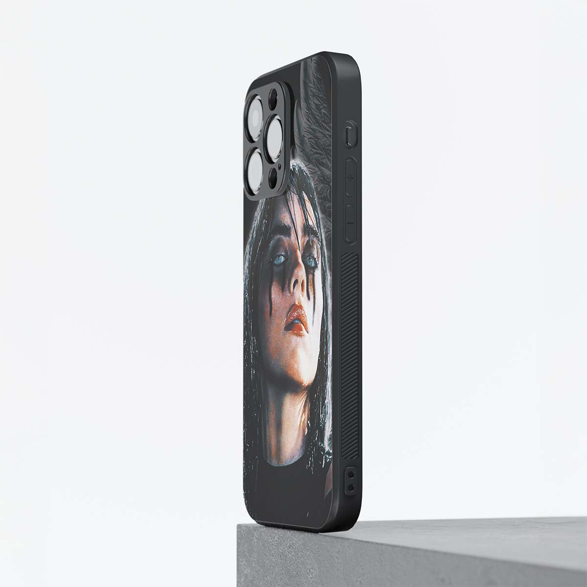 4-Billie_Eilish05-B_9edb4a2b-f1a0-4e3c-859a-09aff43de4f7.jpg