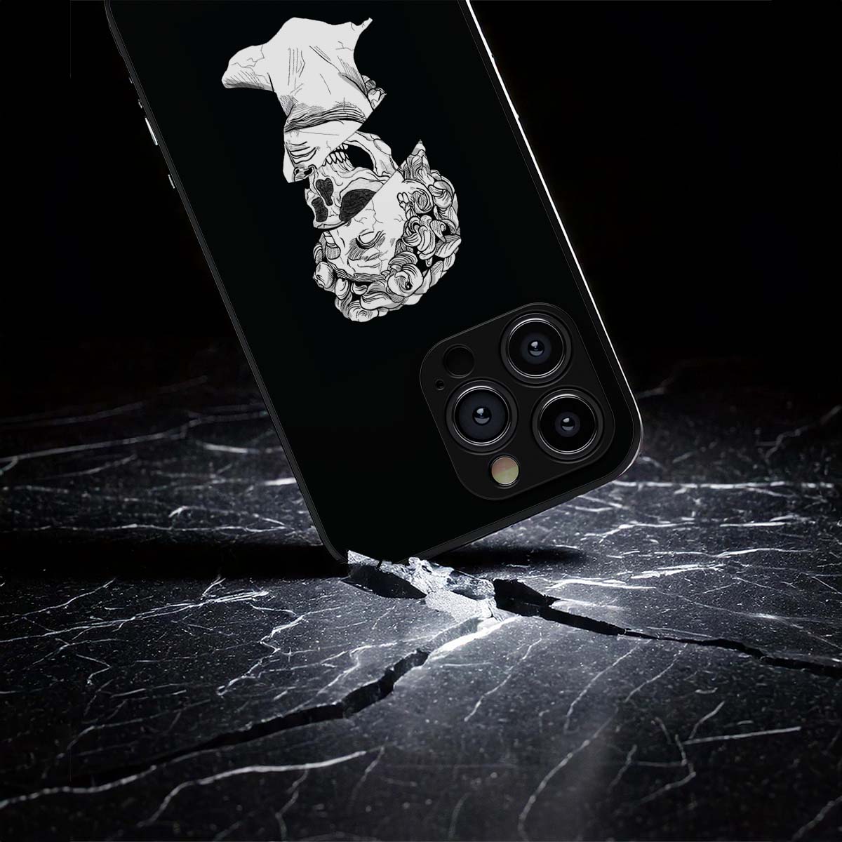 Bone & Tresses Metal/Glass Hybrid Case