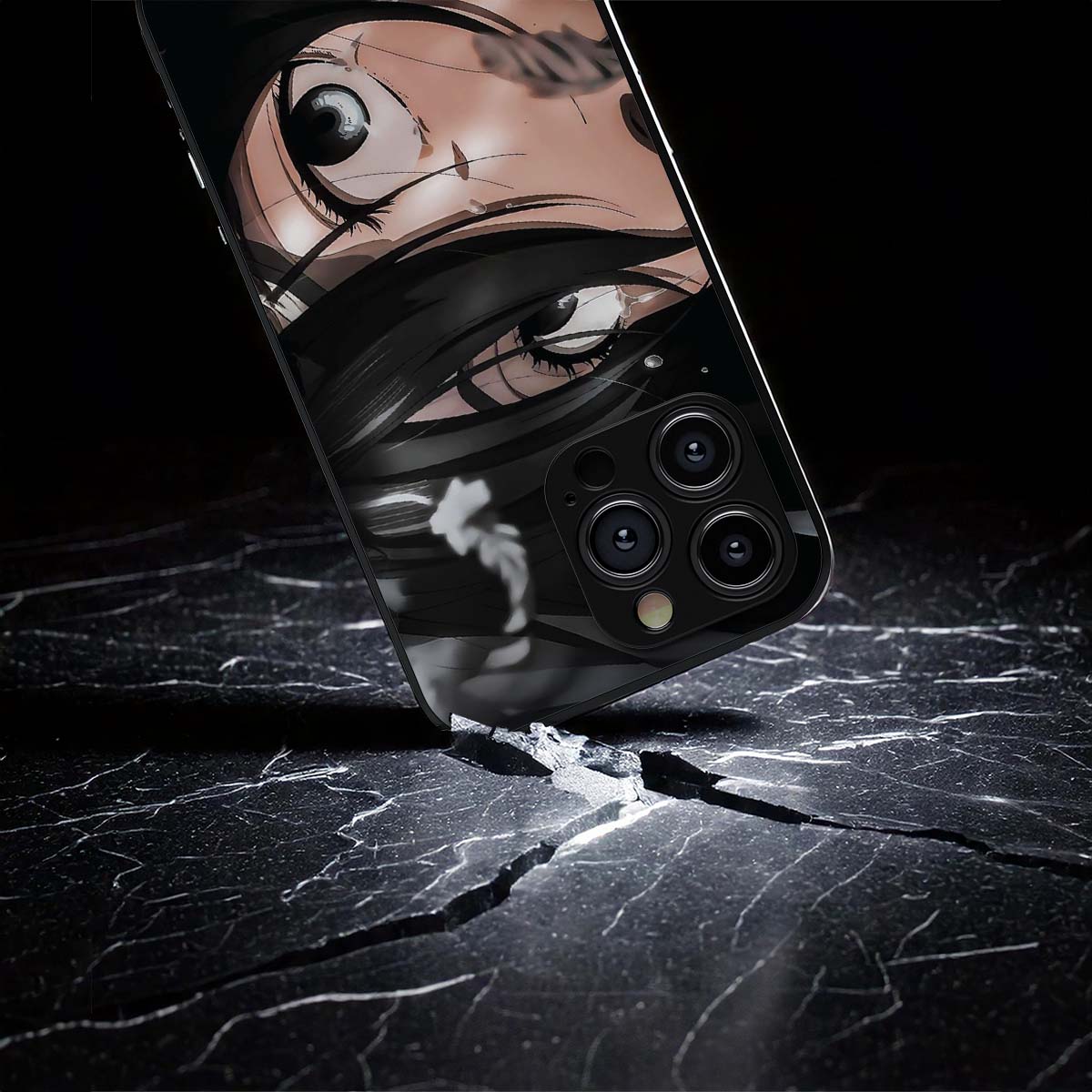Mikasa Ackerman 1 Metal/Glass Hybrid Case