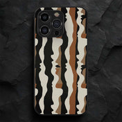 African Pattern 16 Hybrid Metal Case