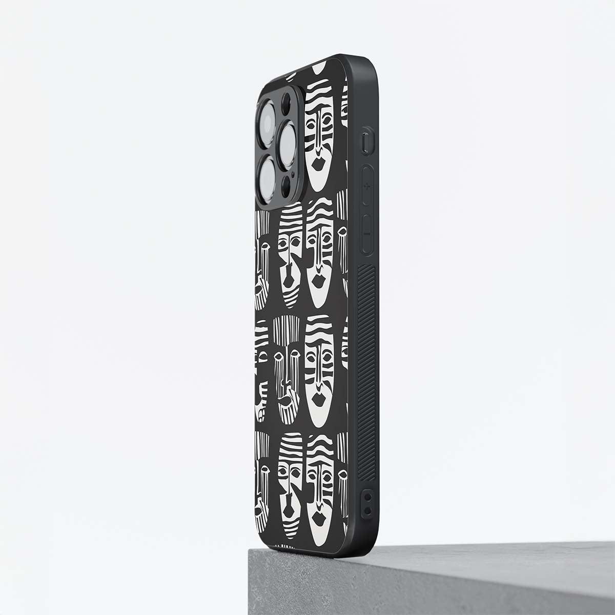 African Pattern 7 Hybrid Metal Case