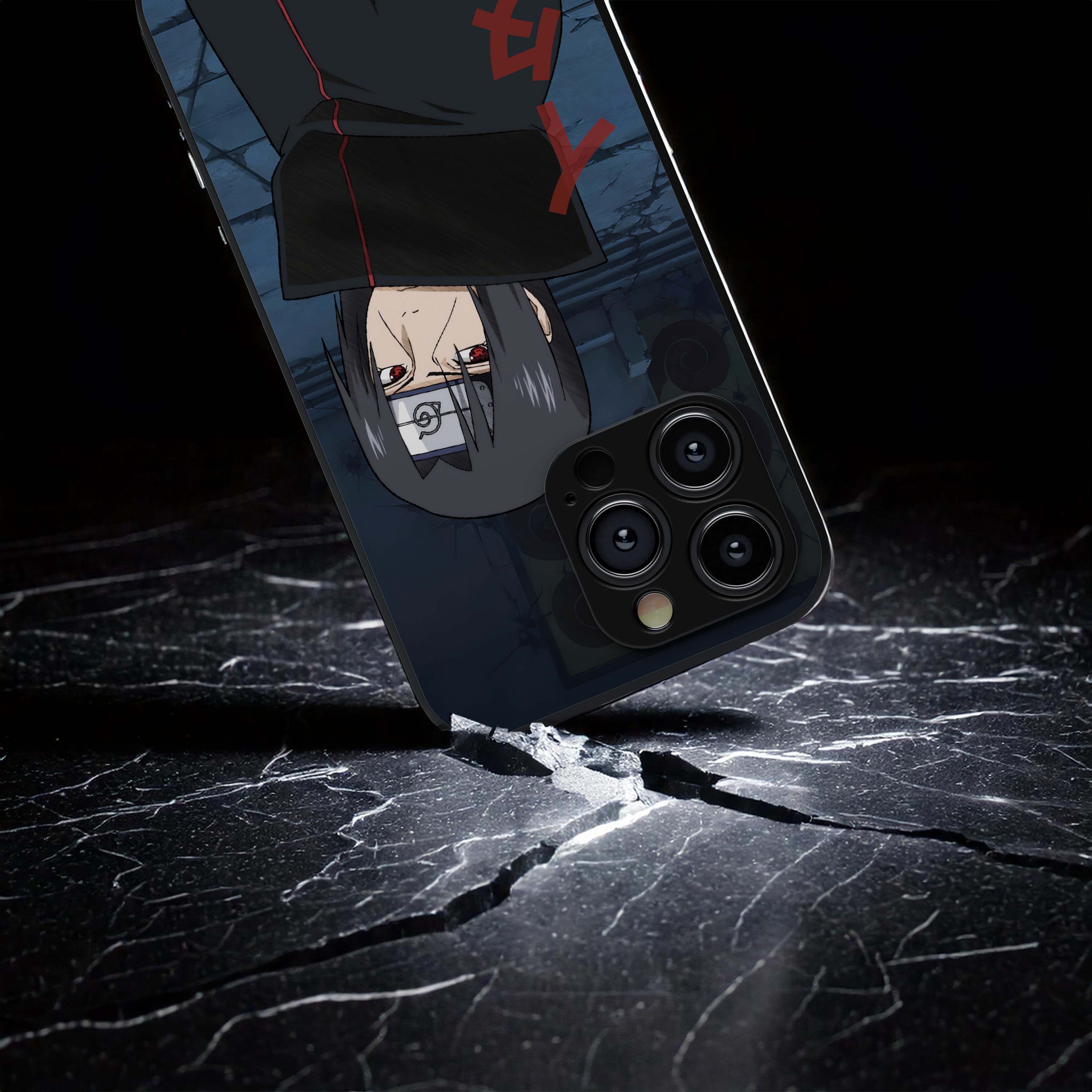 Itachi Uchiha Pre-Fight Metal/Glass Hybrid Case
